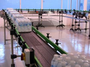 conveyor-with-rollers-001